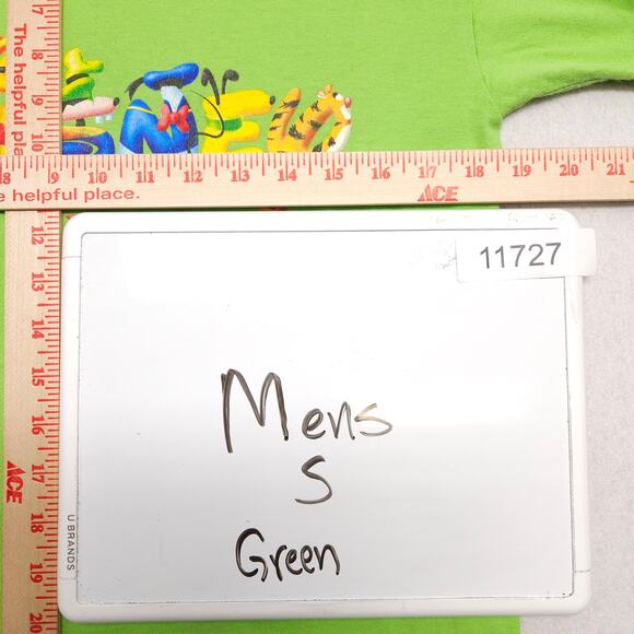 Disney World Casual Short Sleeve Graphic Crew Neck Shirt Mens Size Small S Green - Picture 7 of 9